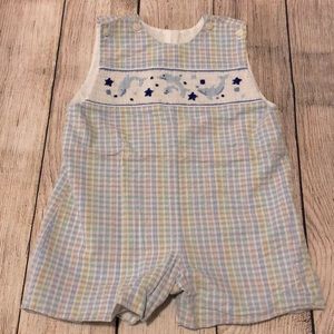 🐬 Dolphin Smocked Beach 🏖 worthy shortall! Used smocked adorable outfit.